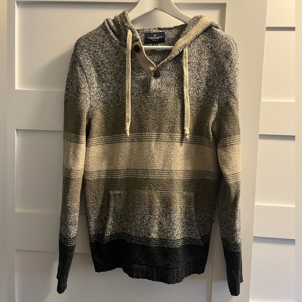 American Eagle Outfitters Gray and Cream Striped Sweater